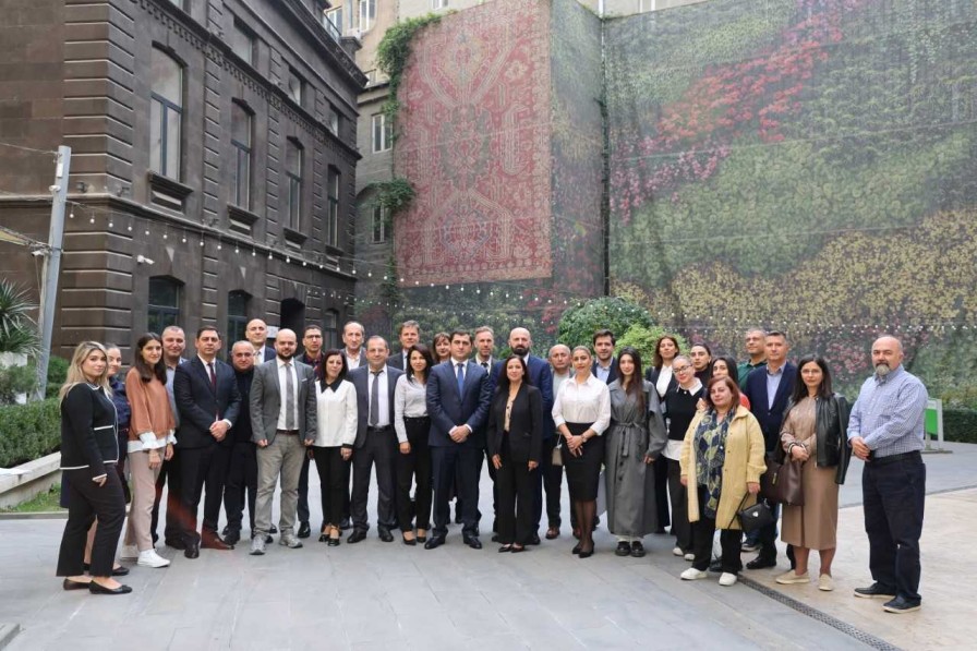 download (13)_1762413273.jpg